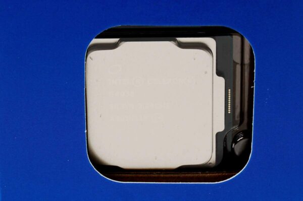 Intel Celeron G4930 Desktop Processor 2 Core 3.2 GHz LGA1151 300 Series 54W (Renewed) - Image 4