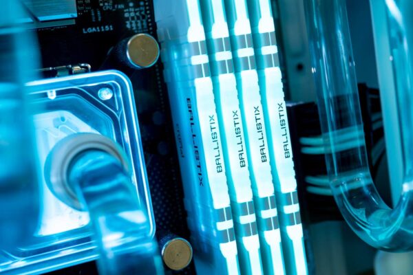 Crucial Ballistix RGB 3000 MHz DDR4 DRAM Desktop Gaming Memory Kit 16GB (8GBx2) CL15 BL2K8G30C15U4BL (Black), Standard RGB: 16GB (8GBx2) - Image 5
