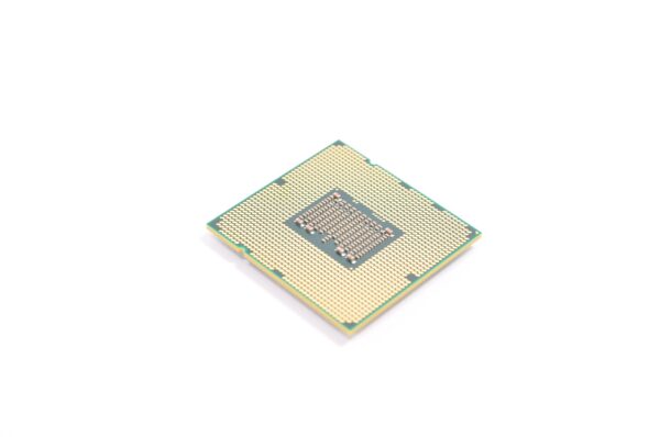 3.33GHz Intel Xeon X5680 6 Core 6.4GT/s 12MB L3 Cache Socket LGA1366 SLBV5 (Renewed) - Image 3