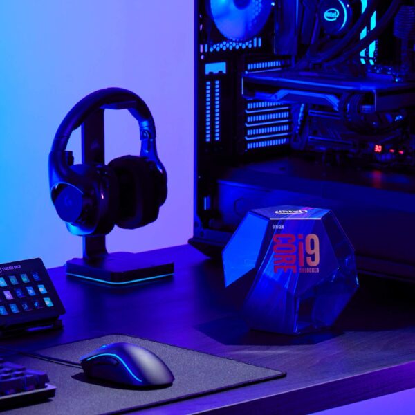 Intel Core i9-9900K Desktop Processor 8 Cores up to 5.0 GHz Turbo unlocked LGA1151 300 Series 95W (Renewed) - Image 3
