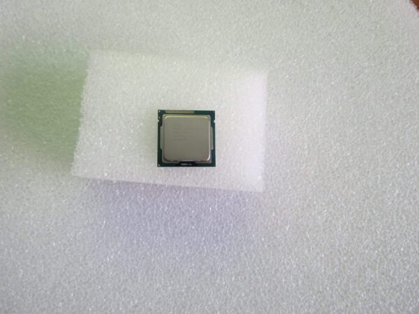 Intel Core i3-3220 LGA 1155 Desktop Processor SR0RG 3.30 GHZ Dual-Core CPU (Renewed) - Image 2